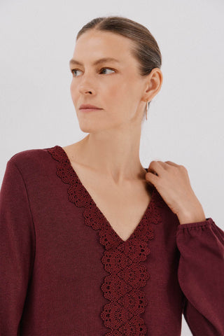 Camiseta Manga Larga con Escote Pico