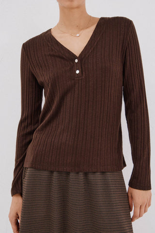 Camiseta Manga Larga con Detalle Botones