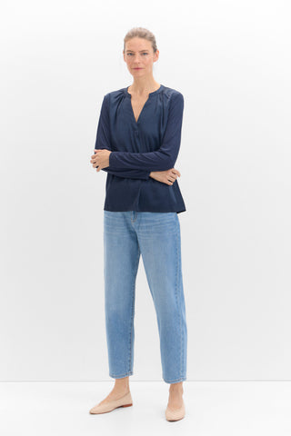 Blusa Manga Larga con Cuello Mao