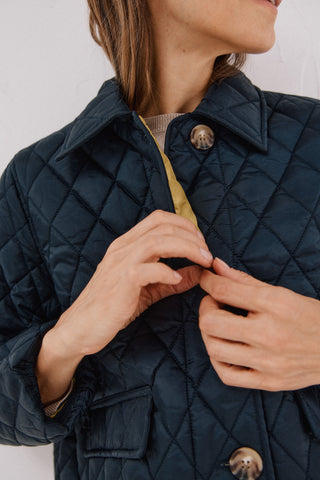 Chaqueta Corta Acolchada con Botones