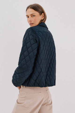 Chaqueta Corta Acolchada con Botones