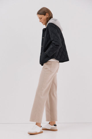 Chaqueta Corta con Capucha Desmontable