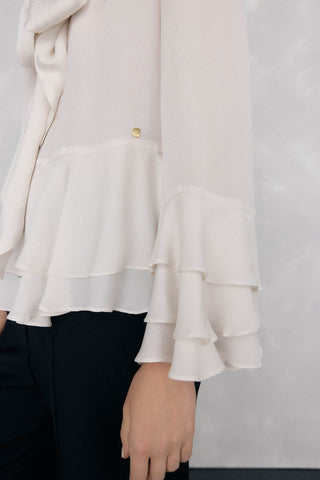 Camisa Manga Larga con Detalle Lazo de Satén