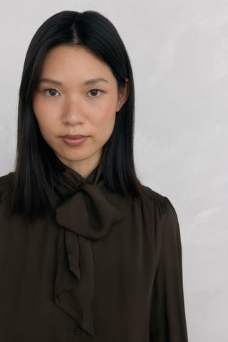 Camisa Manga Larga con Detalle Lazo