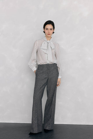 Camisa con Detalle Lazo Estampado Cuadros