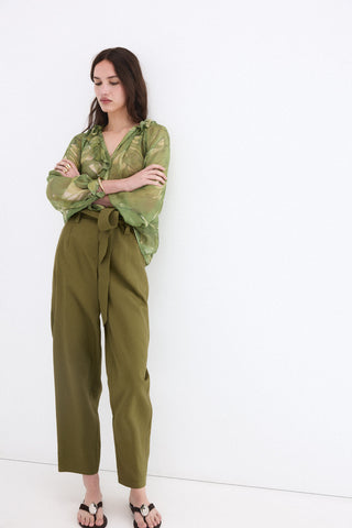 E. Blusa M/L Est.Hojas Volantes.