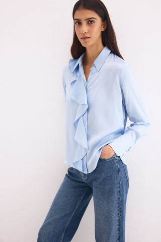 E. Camisa M/L Satinada Volante.