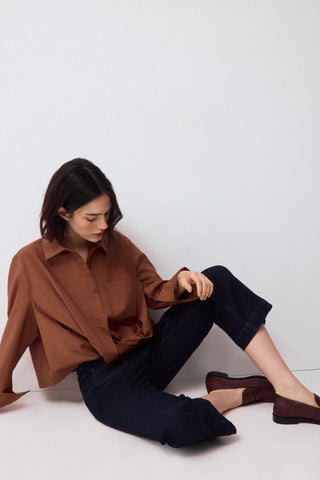E. Camisa M/L Cropped Nudo.