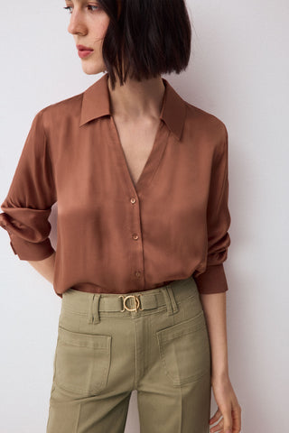 E. Camisa M/L Satinada.