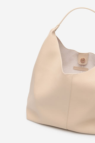 Bolso de Hombro con Cierre de Imán