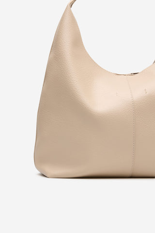 Bolso de Hombro con Cierre de Imán