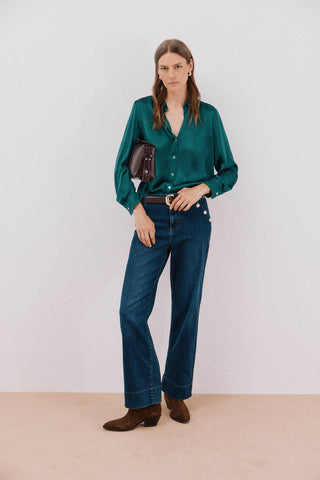 Bolso de Hombro con Detalles Metálicos