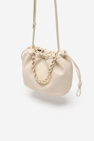 Bolso Bandolera con Detalle Fruncido