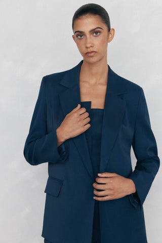 Blazer con Bolsillos Tejido Satinado
