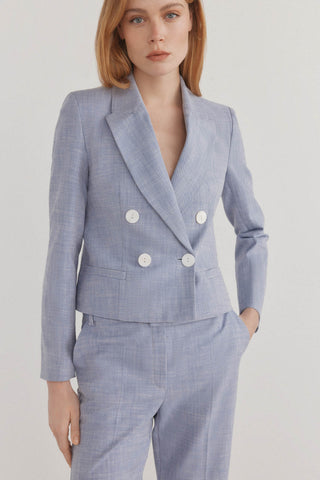 Blazer Corta con Detalle de Botones