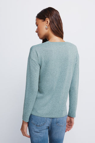 Camiseta Manga Larga con Detalle Perlas