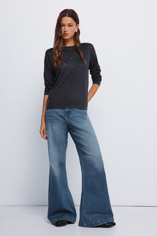 Camiseta Manga Larga con Detalle Perlas