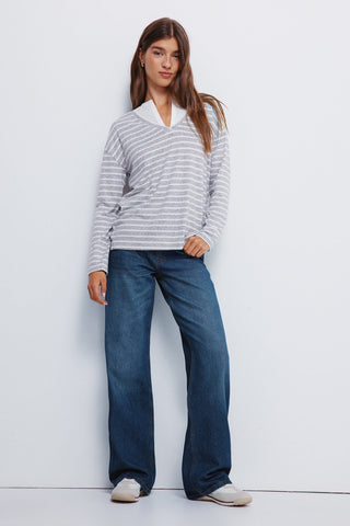 Camiseta Mangga Larga con Cuello Camisero