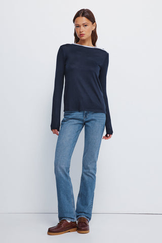 Camiseta Manga Larga con Detalle Cuello