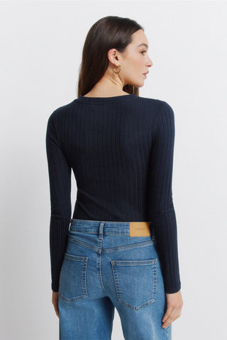 Camiseta de Canalé Cuello Botones