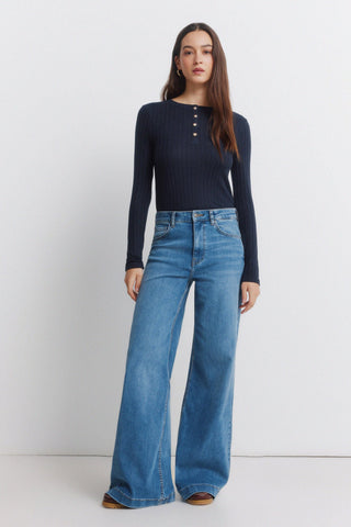 Camiseta de Canalé Cuello Botones