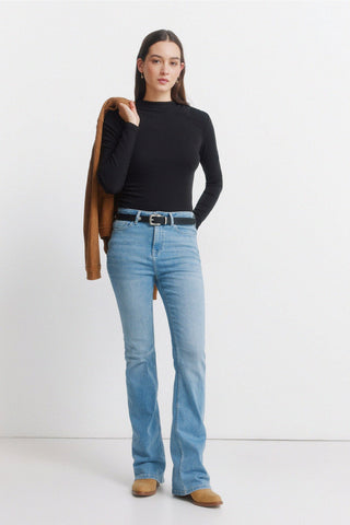 Camiseta Manga Larga con Detalle Frunces