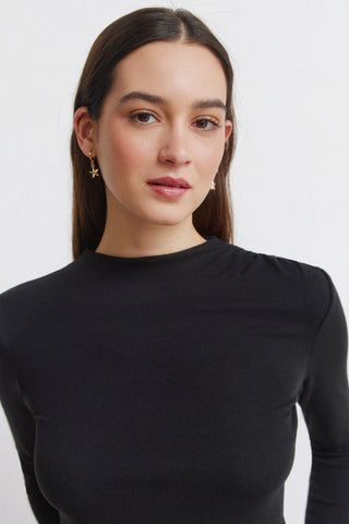 Camiseta Manga Larga con Detalle Frunces