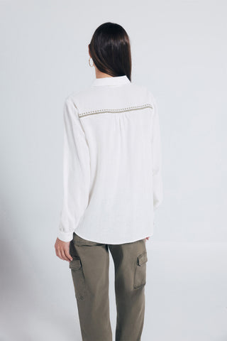 Camisa Manga Larga con Detalle Bordado