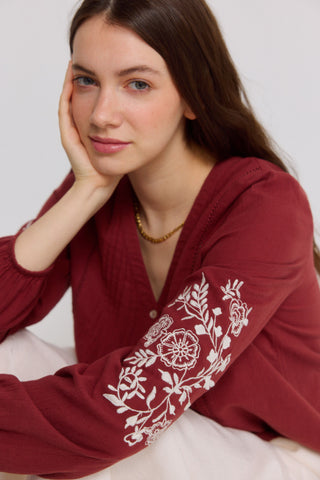 Frqs.Me.Apuesta Blusa Bordada.