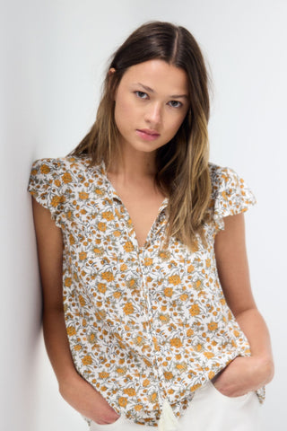 Blusa Manga Corta con Detalle de Borla