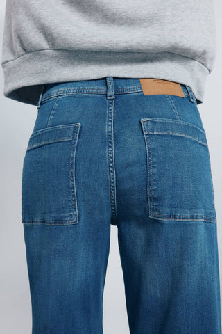 Jeans Wide Leg Talle Alto con Bolsillos