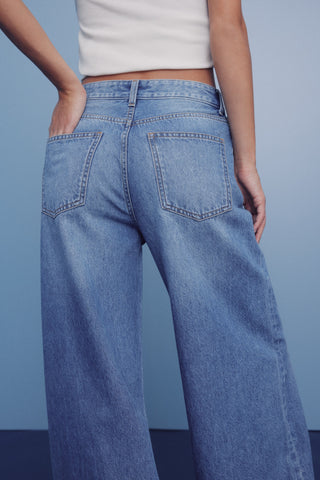 Jeans Wide Leg Talle Alto con Bolsillos