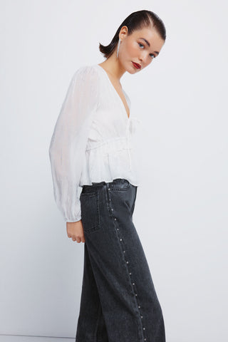 Jeans Wide Leg con Detalle Tachuelas