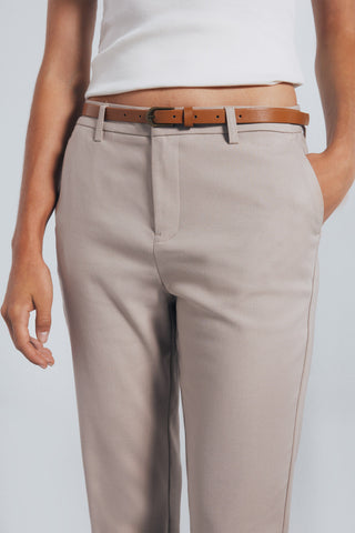 Pantalón Recto Talle Medio con Bolsillos