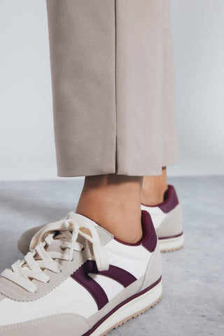 Pantalón Recto Talle Medio con Bolsillos