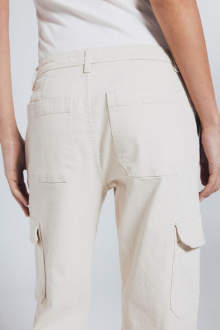 Pantalón Cargo Talle Medio con Bolsillos