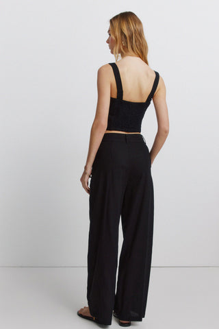 Linen Pleated Trousers.