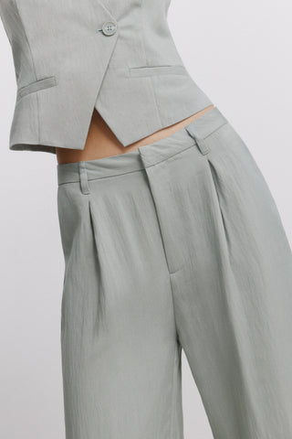 Wide-Leg Suit Trousers.