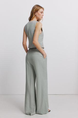 Wide-Leg Suit Trousers.