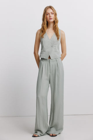Wide-Leg Suit Trousers.