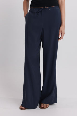 1.Gym.Pant Nuevo Fluido.