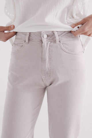 Jeans Corte Mom Talle Alto