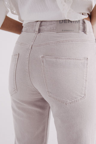 Jeans Corte Mom Talle Alto