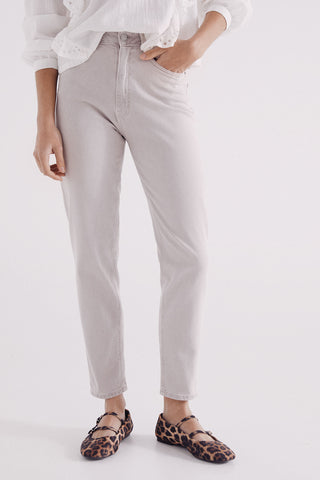 Jeans Corte Mom Talle Alto