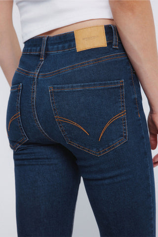 Jeans Skinny Talle Alto con Bolsillos