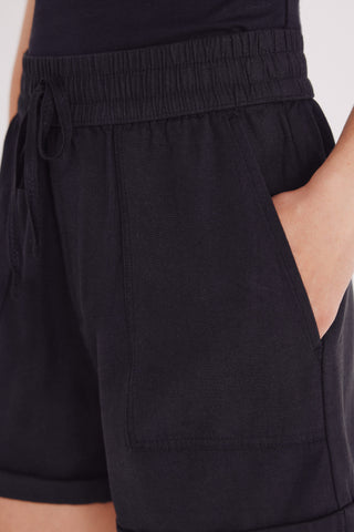 Short Talle Alto con Cintura Elástica