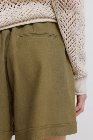 Linen Belt Shorts.