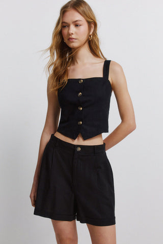 Linen Belt Shorts.