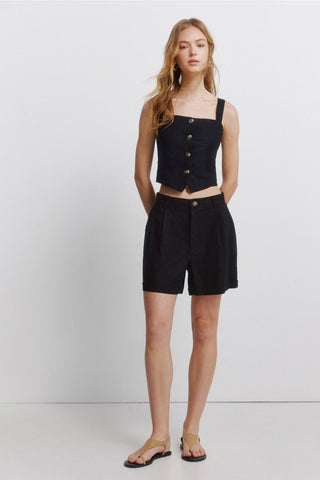 Linen Belt Shorts.