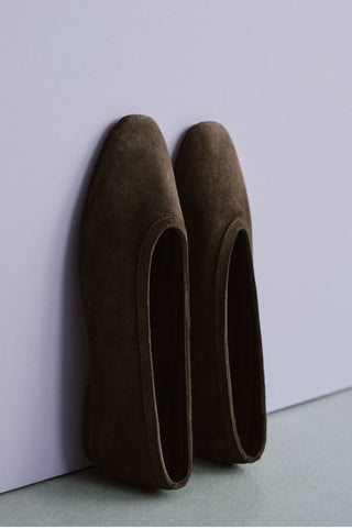 Round Toe Flat